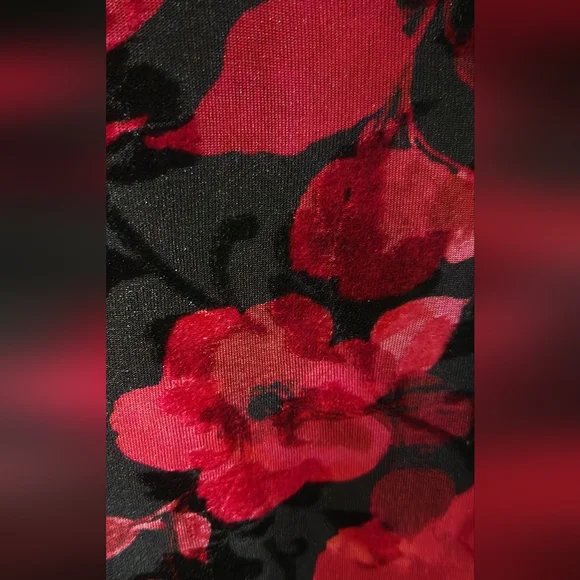 Connected Apparel Rose design Sleevless Tea Dress Size- 14 - 16AU - Picture 4 of 7